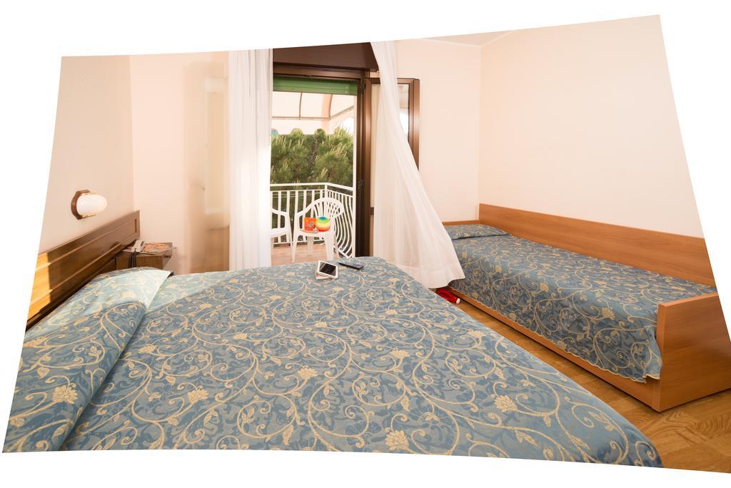 Hotel Trevi Lido di Jesolo Ruang foto